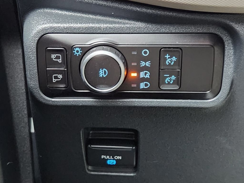 Thumbnail: 2023 Ford Bronco - 26