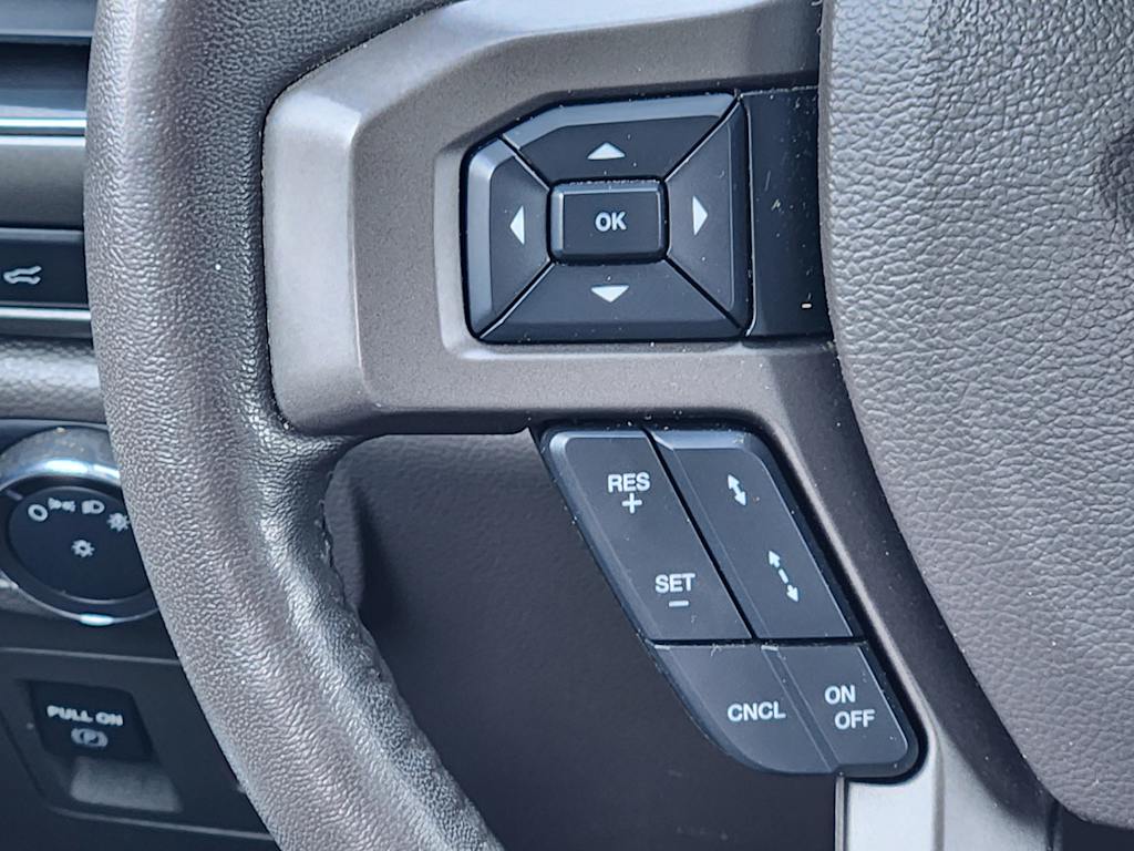 Thumbnail: 2018 Ford Expedition - 31