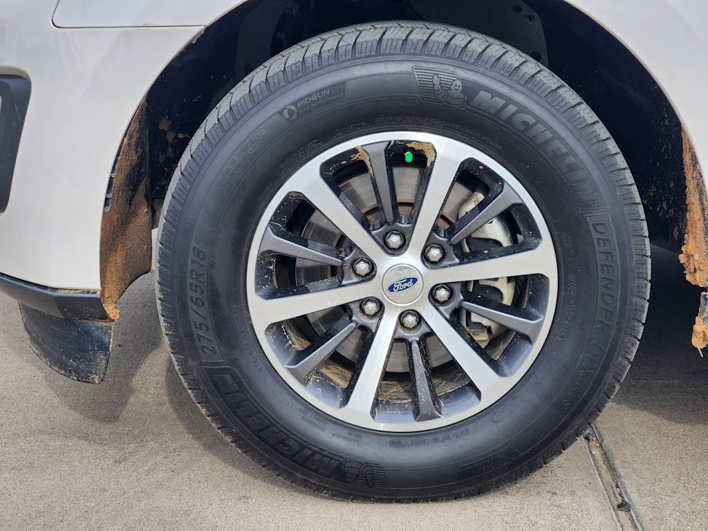 Thumbnail: 2018 Ford Expedition - 21