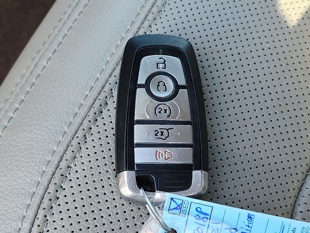 Thumbnail: 2021 Ford Expedition - 19