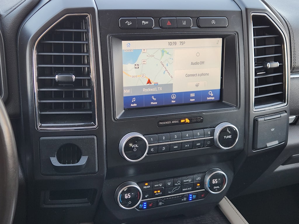 Thumbnail: 2021 Ford Expedition - 15