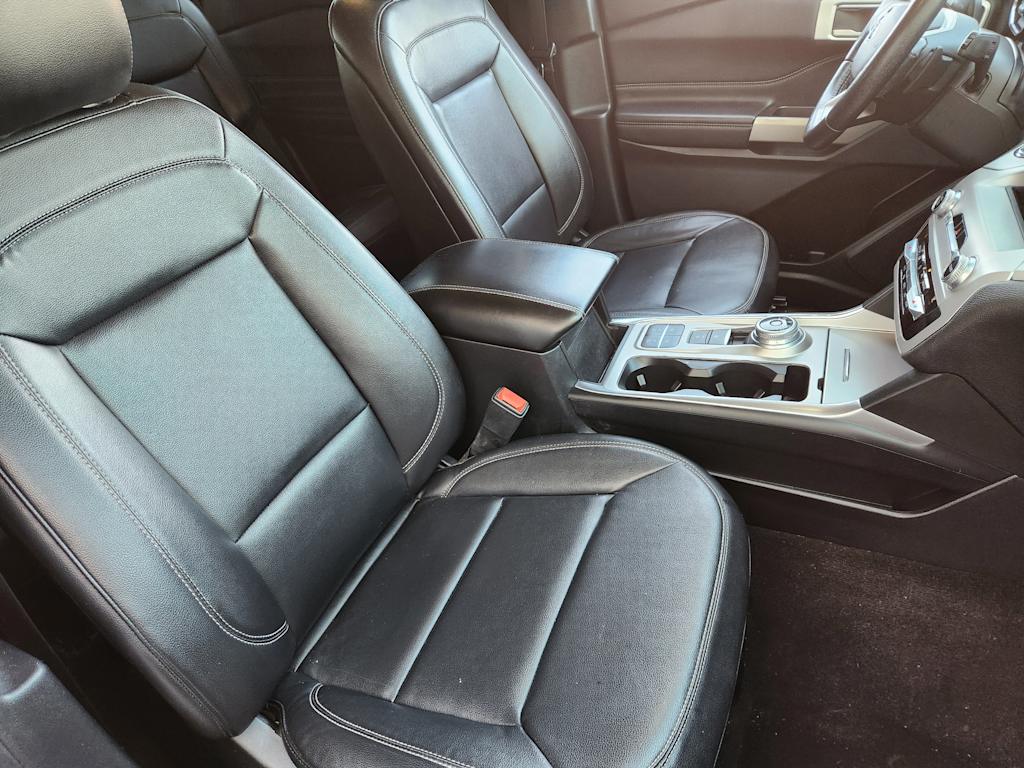 Thumbnail: 2020 Ford Explorer - 12