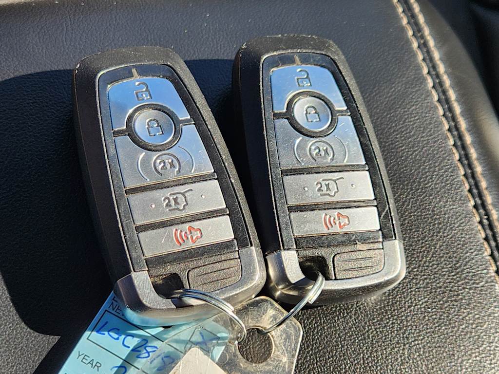 Thumbnail: 2020 Ford Explorer - 19