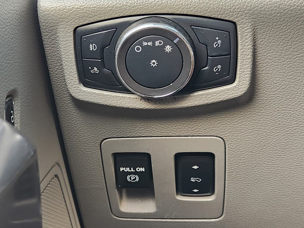 Thumbnail: 2019 Ford F-150 - 25