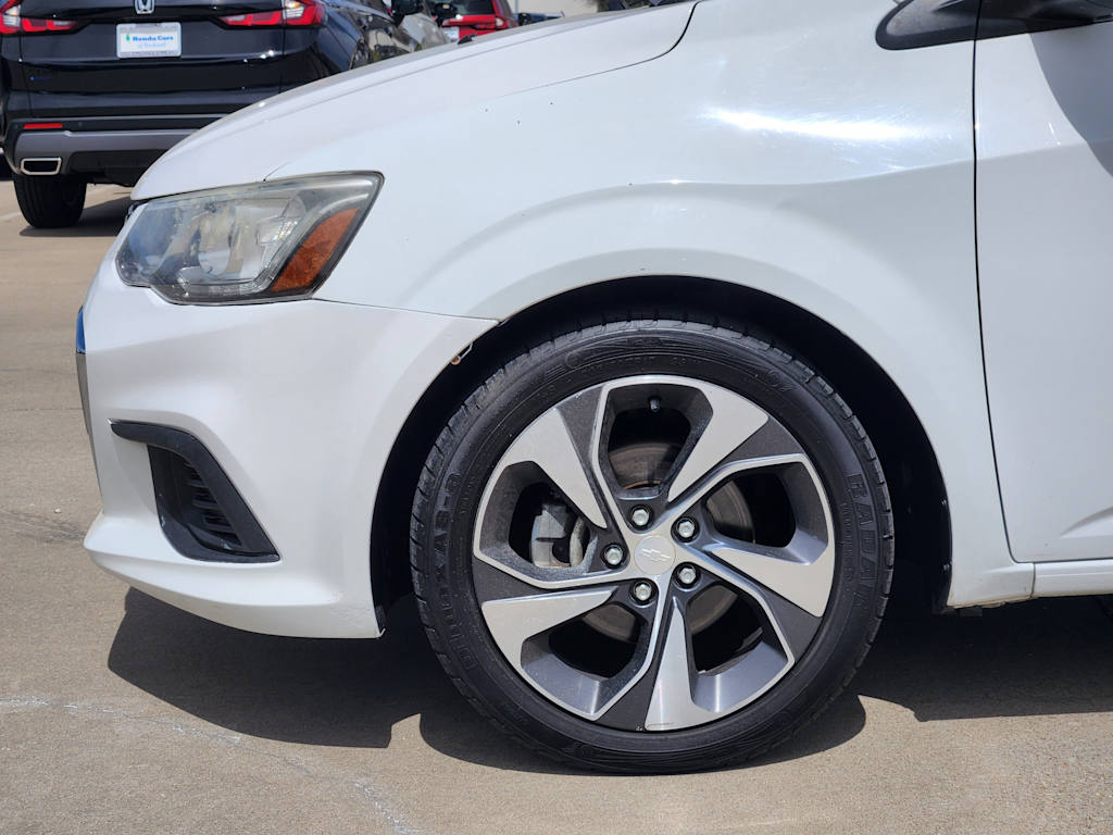 Thumbnail: 2017 Chevrolet Sonic - 8