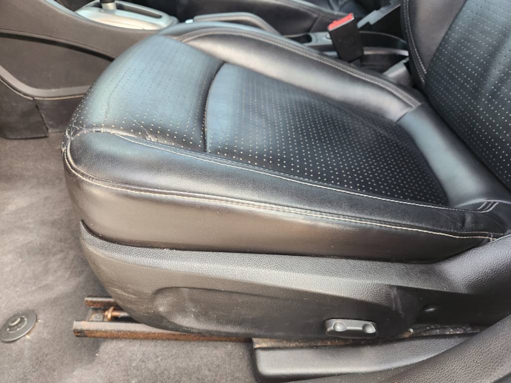 Thumbnail: 2017 Chevrolet Sonic - 30