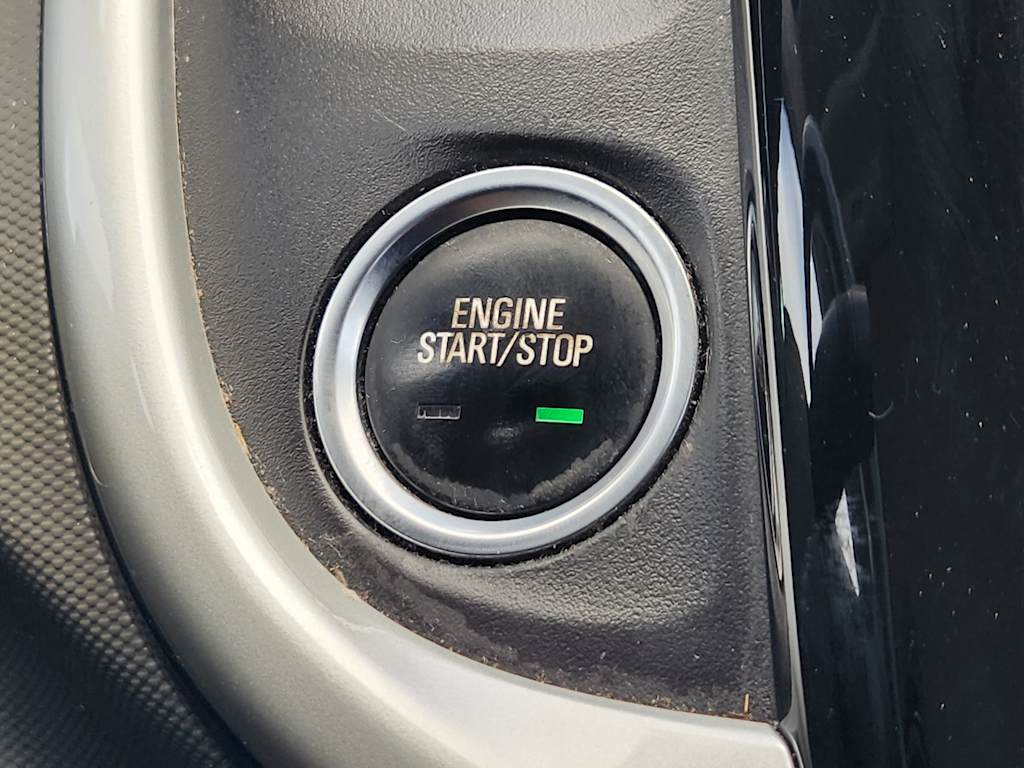 Thumbnail: 2017 Chevrolet Sonic - 28