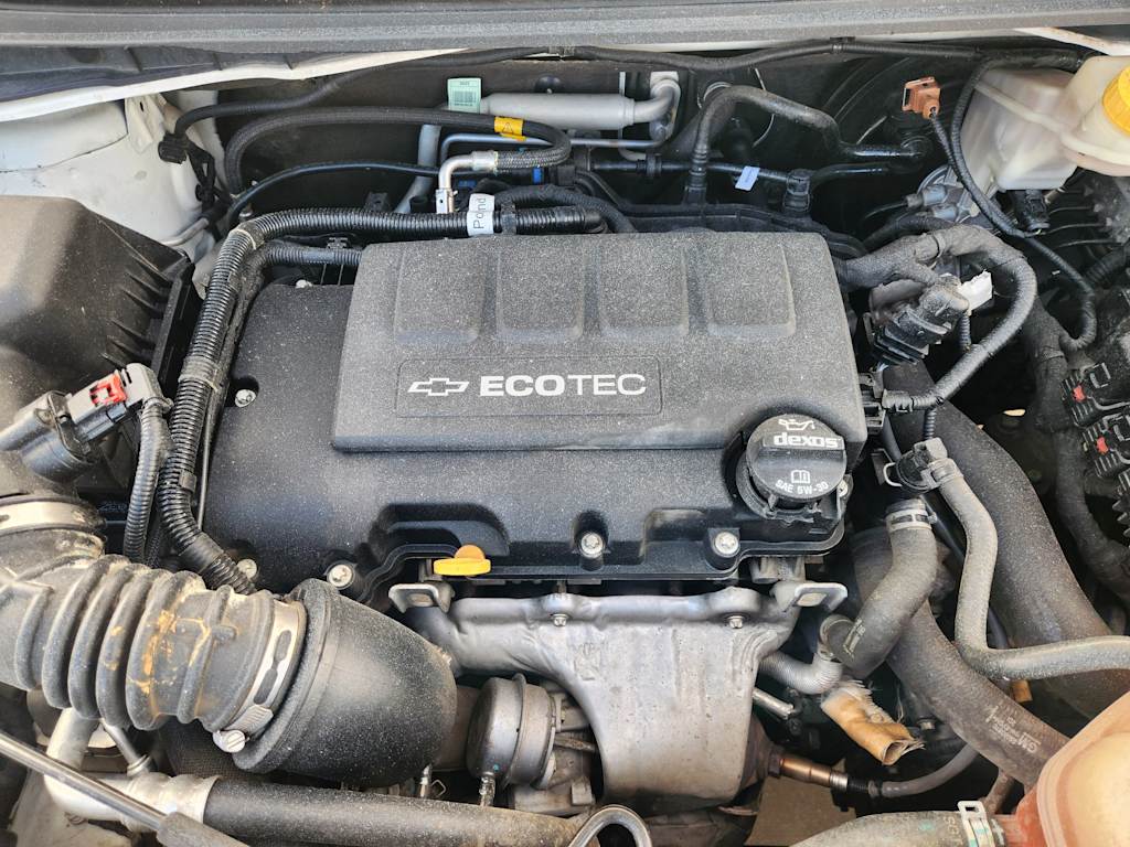 Thumbnail: 2017 Chevrolet Sonic - 9