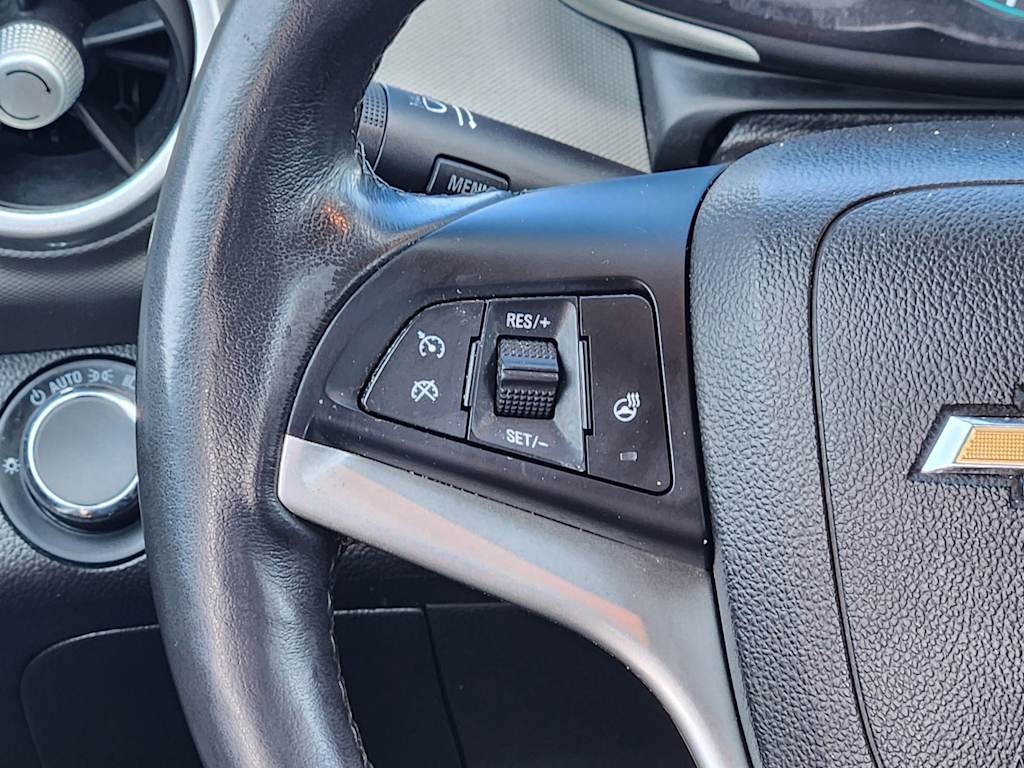 Thumbnail: 2017 Chevrolet Sonic - 31