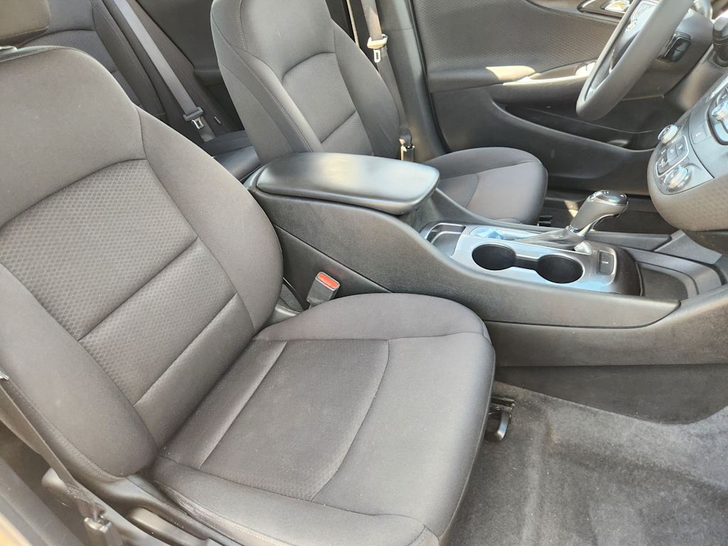 Thumbnail: 2019 Chevrolet Malibu - 12