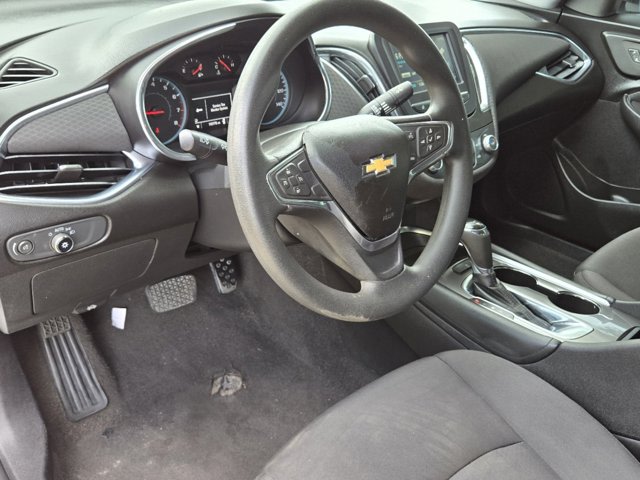 2018 Chevrolet Malibu LT 2