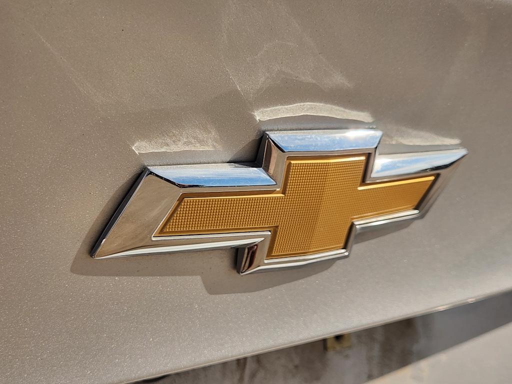 Thumbnail: 2022 Chevrolet Malibu - 9