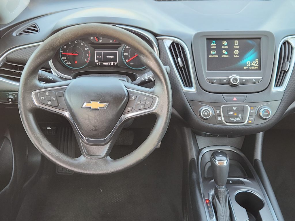 Thumbnail: 2016 Chevrolet Malibu - 14