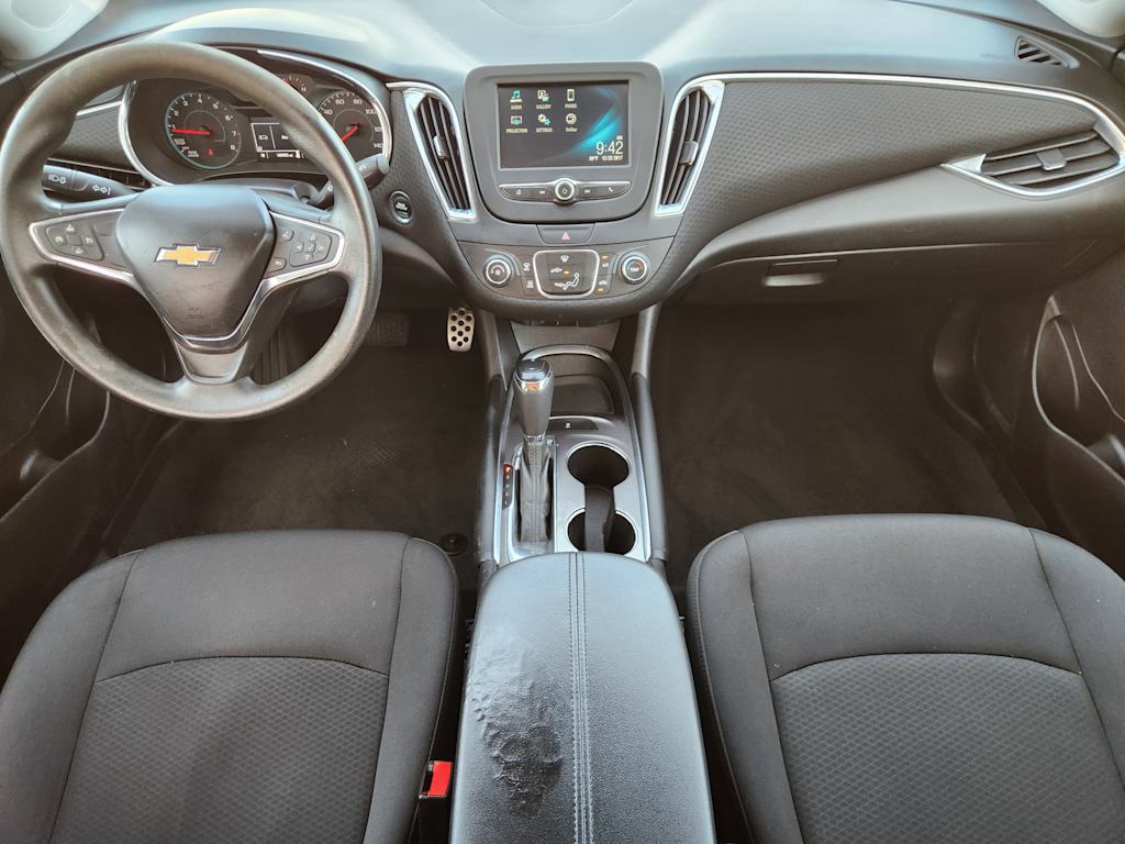 Thumbnail: 2016 Chevrolet Malibu - 10