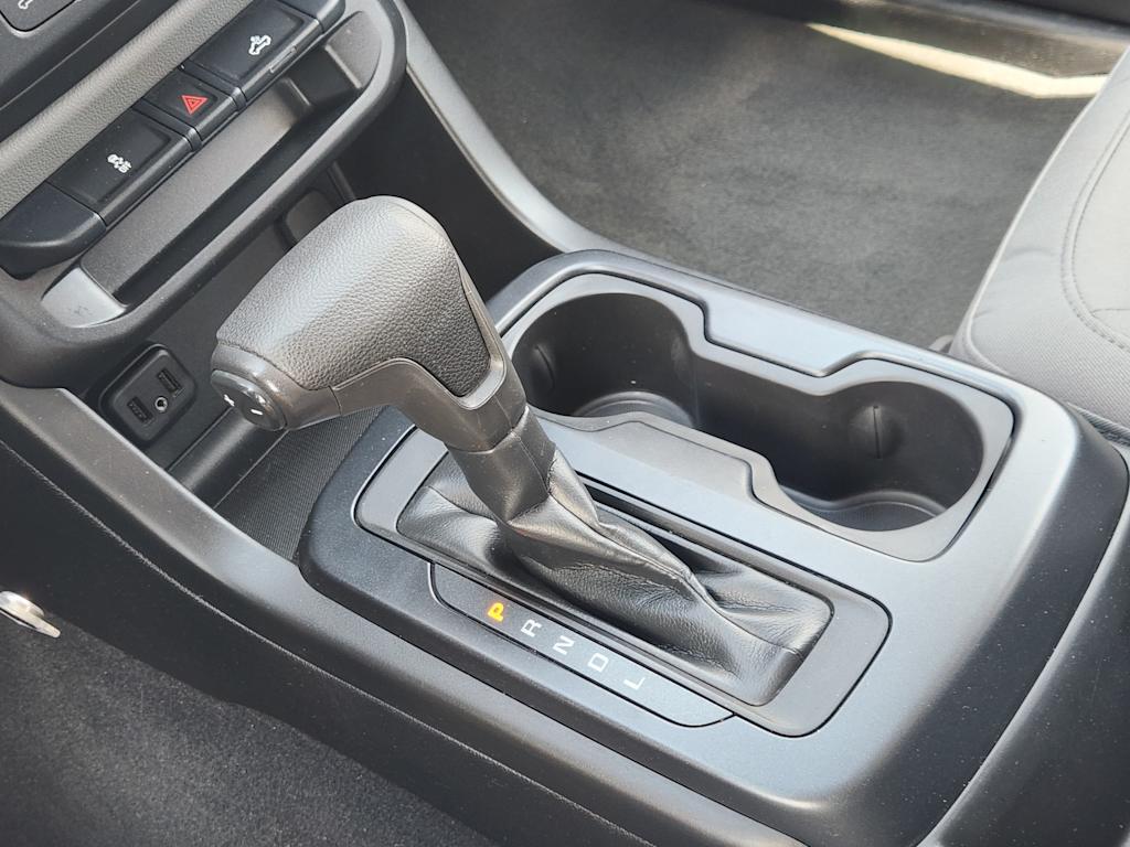 Thumbnail: 2021 Chevrolet Colorado - 15