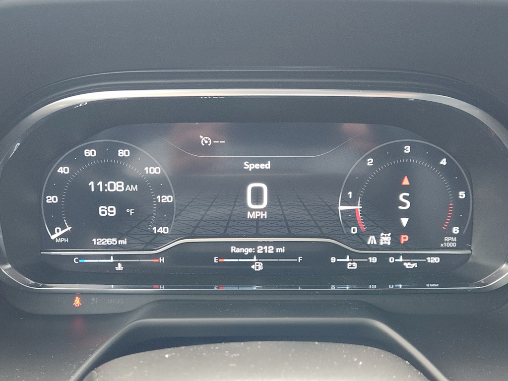 2024 GMC Yukon SLT 16
