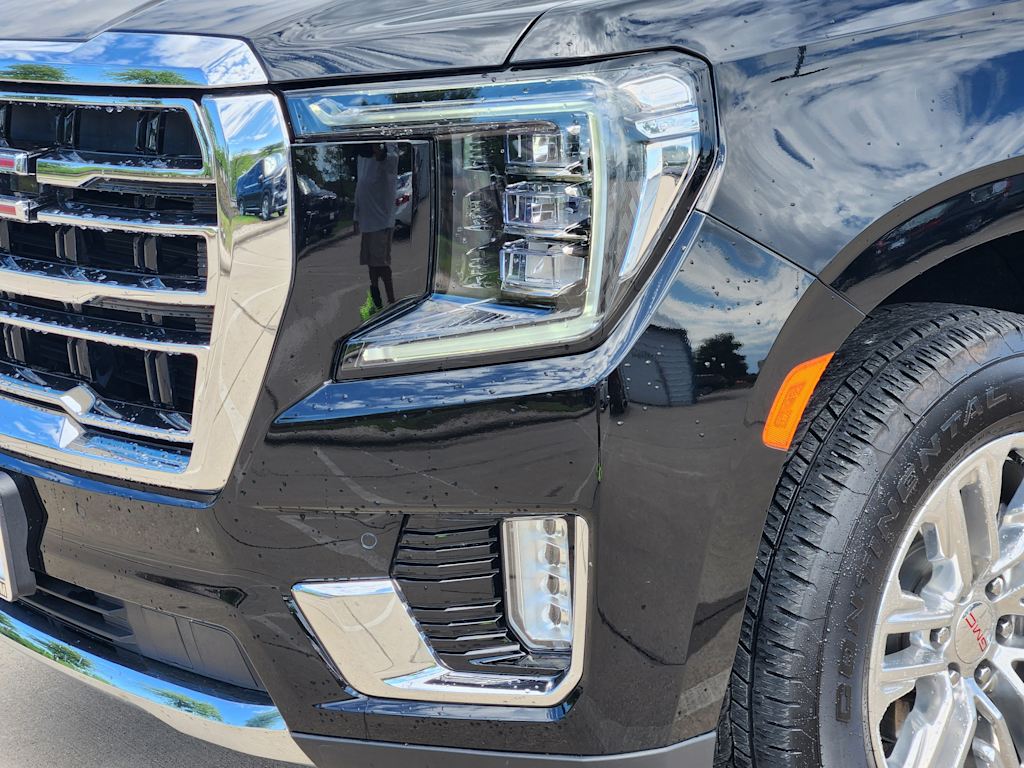 2024 GMC Yukon SLT 22