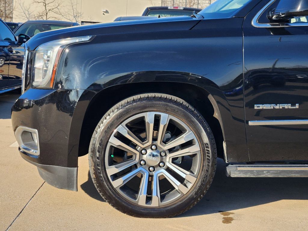 2018 GMC Yukon Denali 8