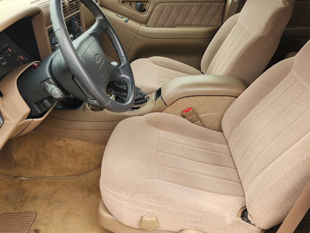 Thumbnail: 1997 Chevrolet Blazer - 10