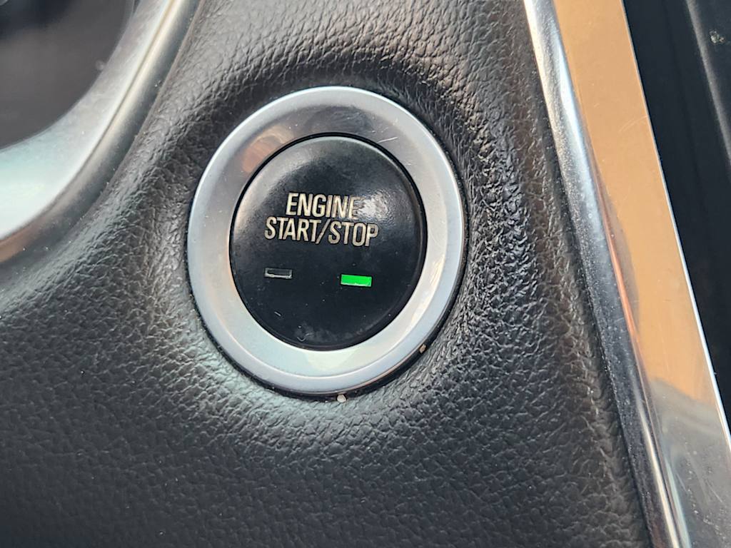 Thumbnail: 2018 Chevrolet Traverse - 28