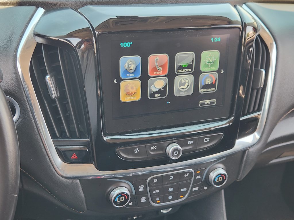 Thumbnail: 2018 Chevrolet Traverse - 15
