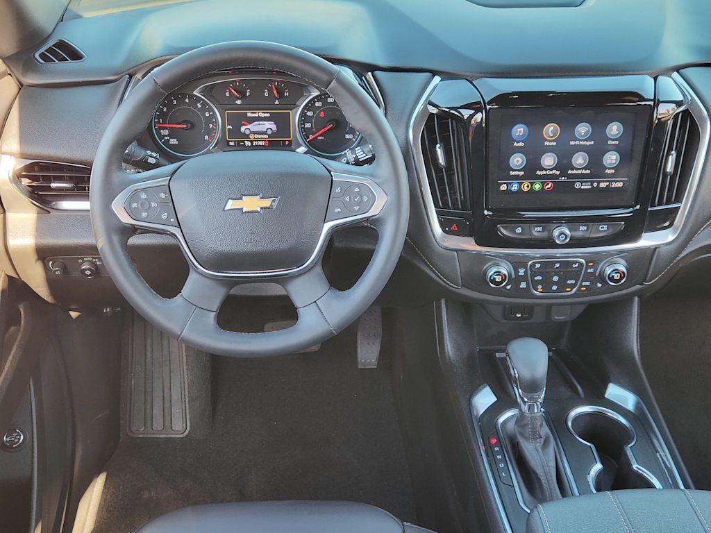 Thumbnail: 2023 Chevrolet Traverse - 14