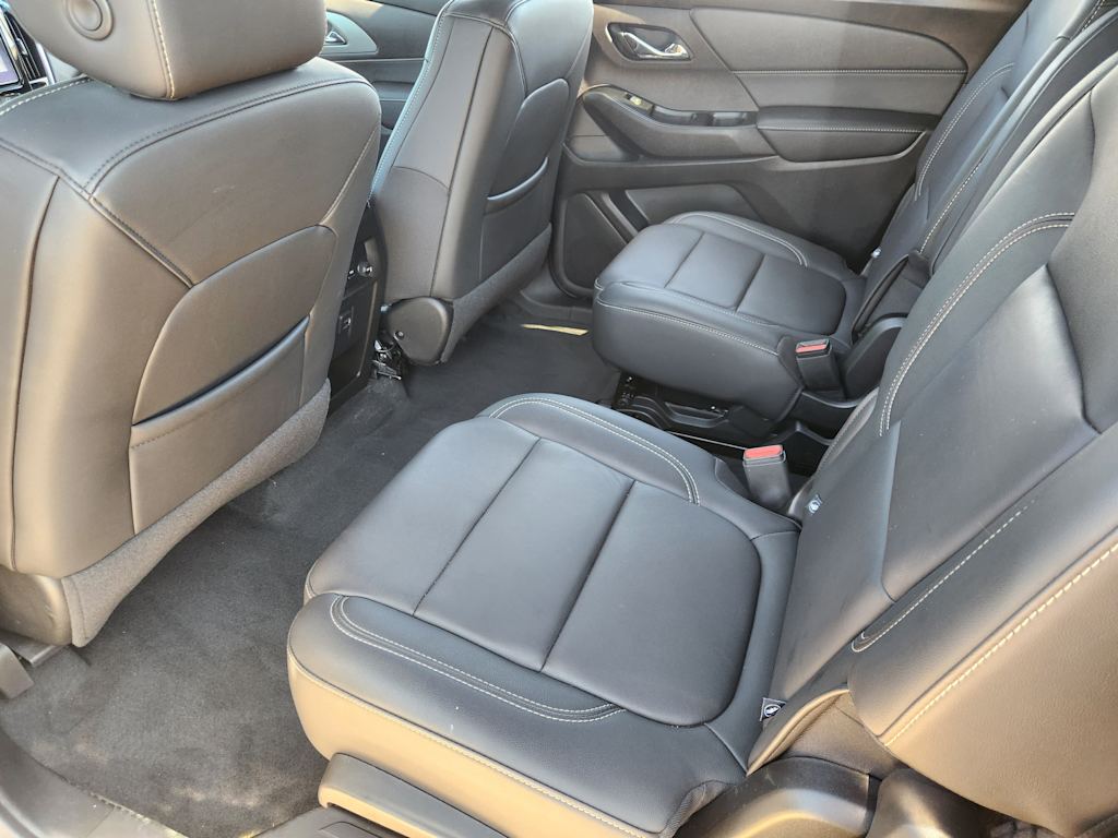 Thumbnail: 2023 Chevrolet Traverse - 13