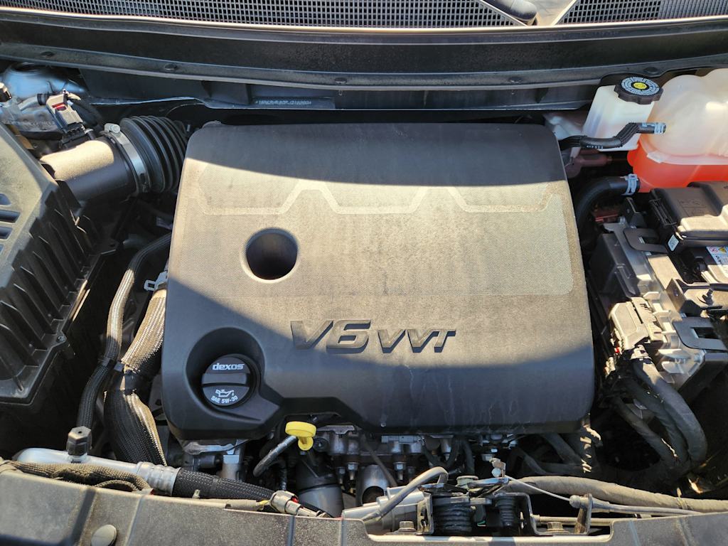 Thumbnail: 2023 Chevrolet Traverse - 9