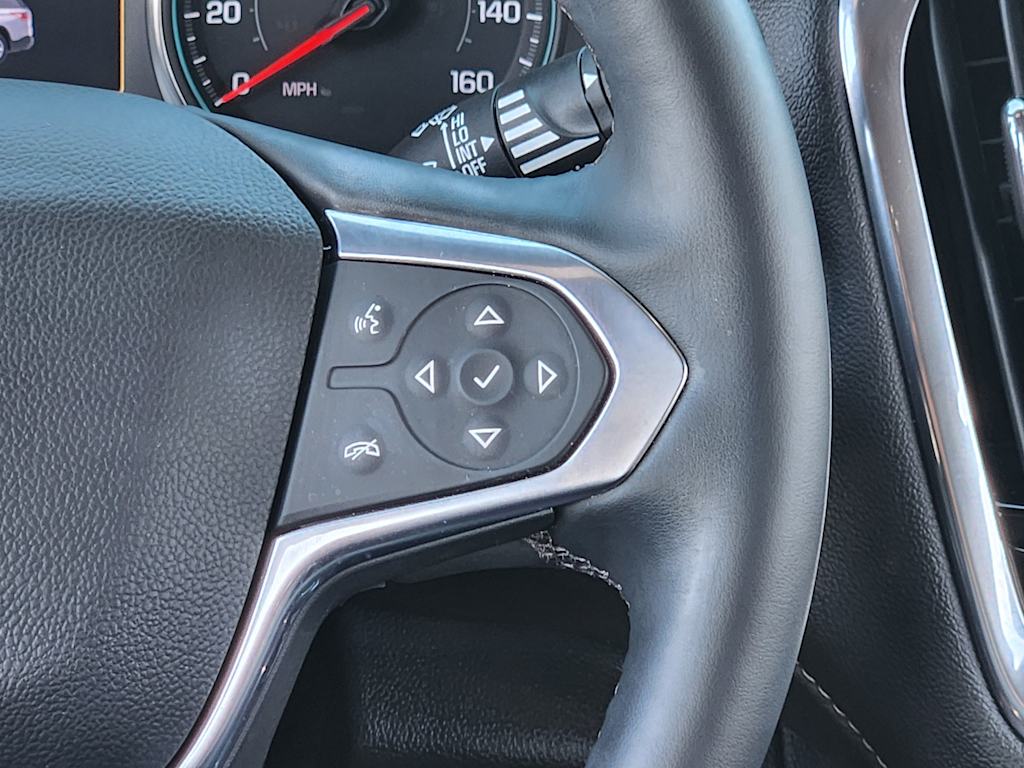 Thumbnail: 2023 Chevrolet Traverse - 33