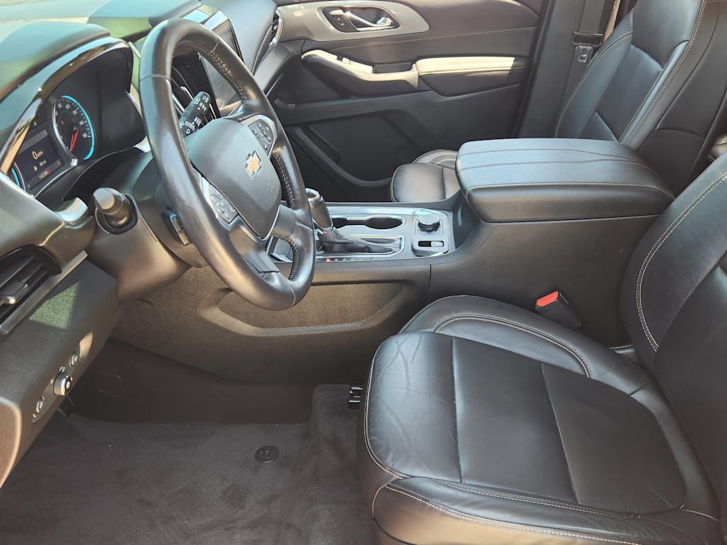 Thumbnail: 2020 Chevrolet Traverse - 11