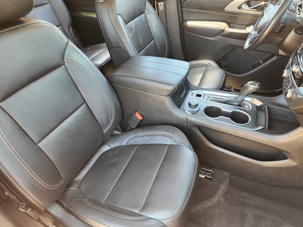 Thumbnail: 2020 Chevrolet Traverse - 12