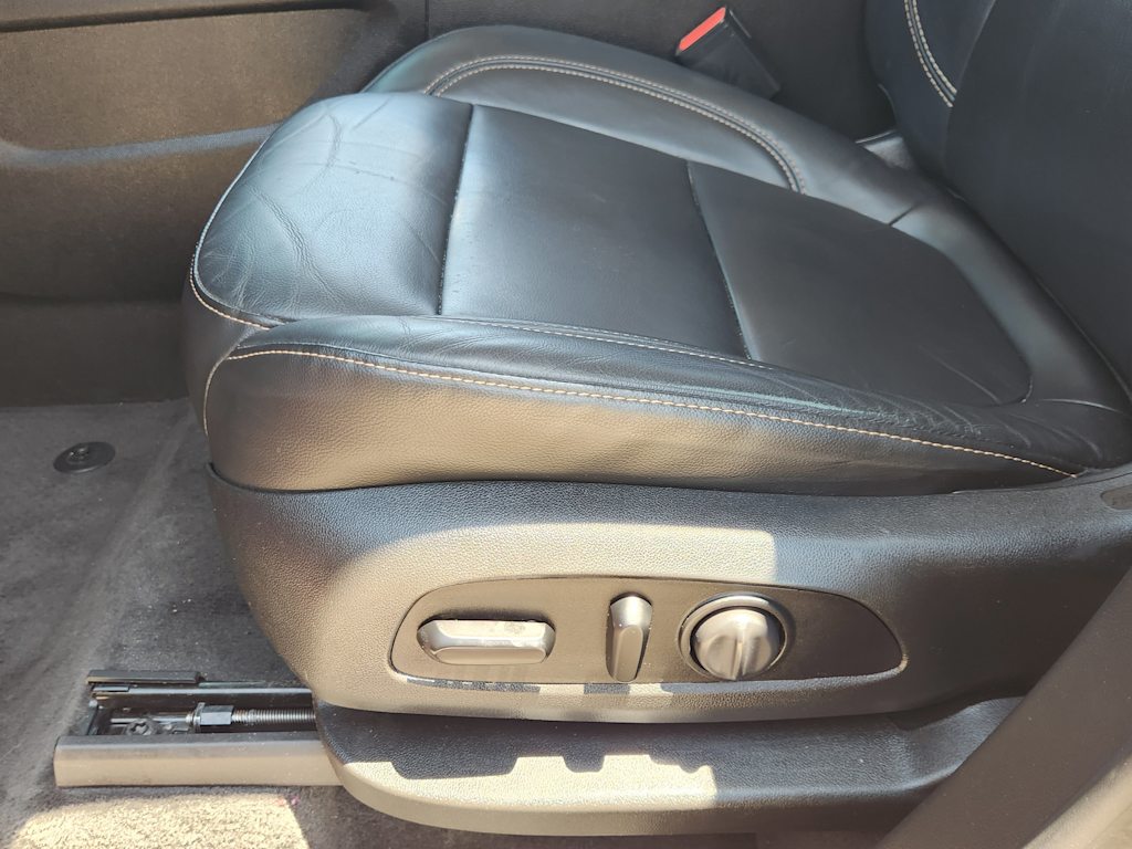 Thumbnail: 2020 Chevrolet Traverse - 31