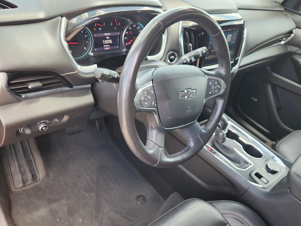 Thumbnail: 2021 Chevrolet Traverse - 2