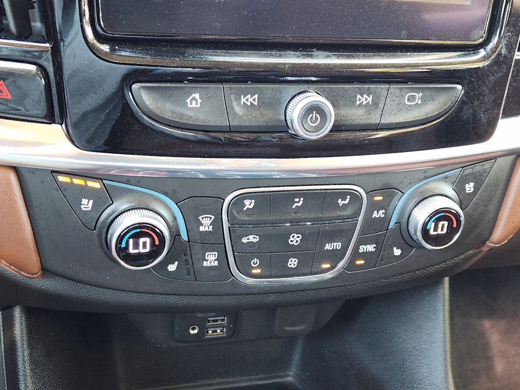 Thumbnail: 2020 Chevrolet Traverse - 27