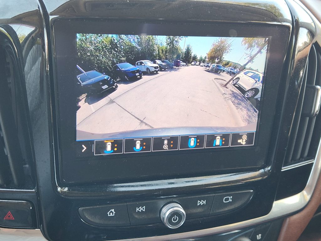 Thumbnail: 2020 Chevrolet Traverse - 26