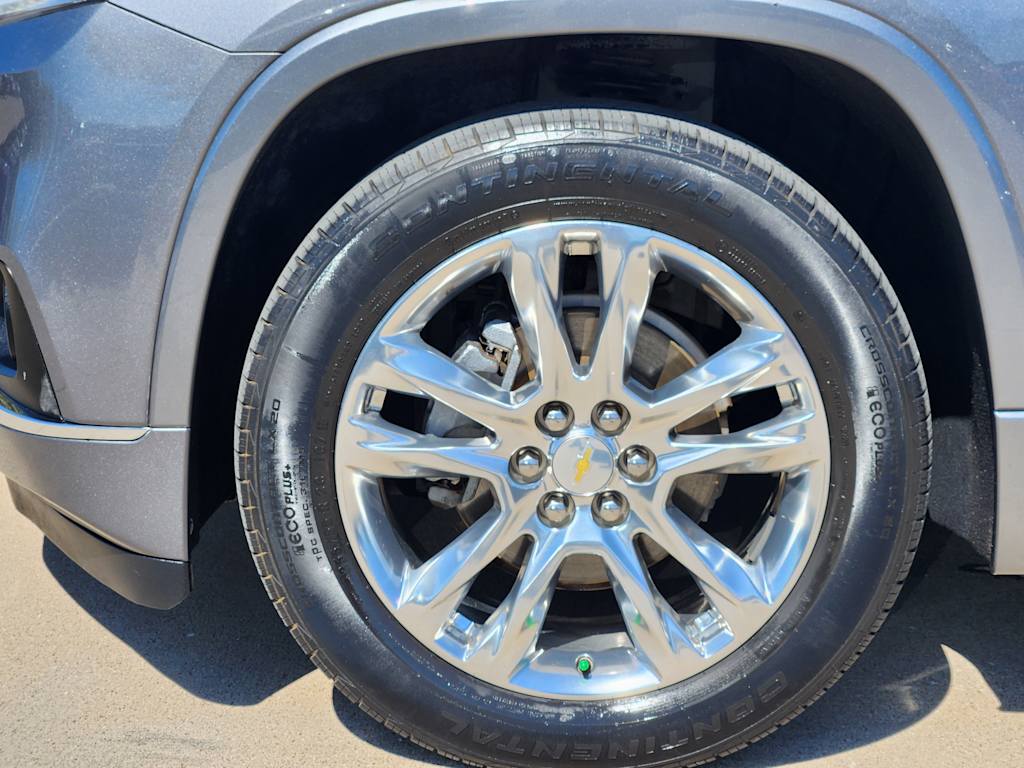 Thumbnail: 2020 Chevrolet Traverse - 23