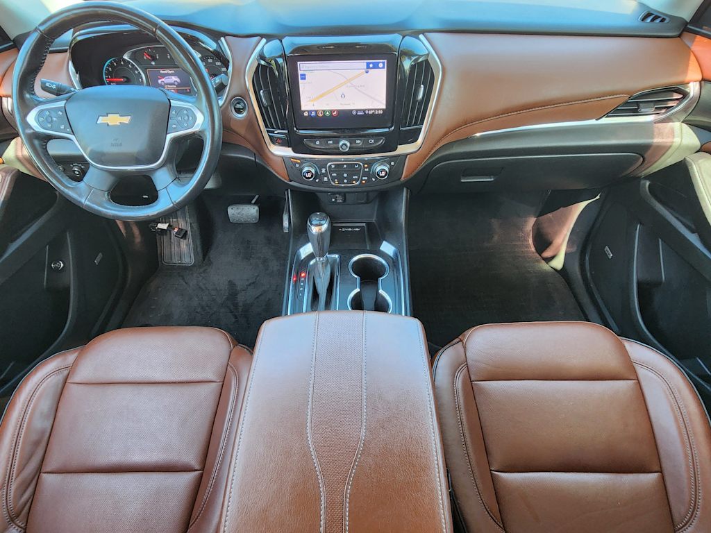 Thumbnail: 2020 Chevrolet Traverse - 10