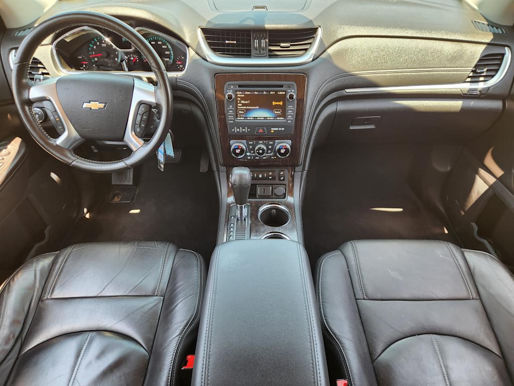 Thumbnail: 2015 Chevrolet Traverse - 10