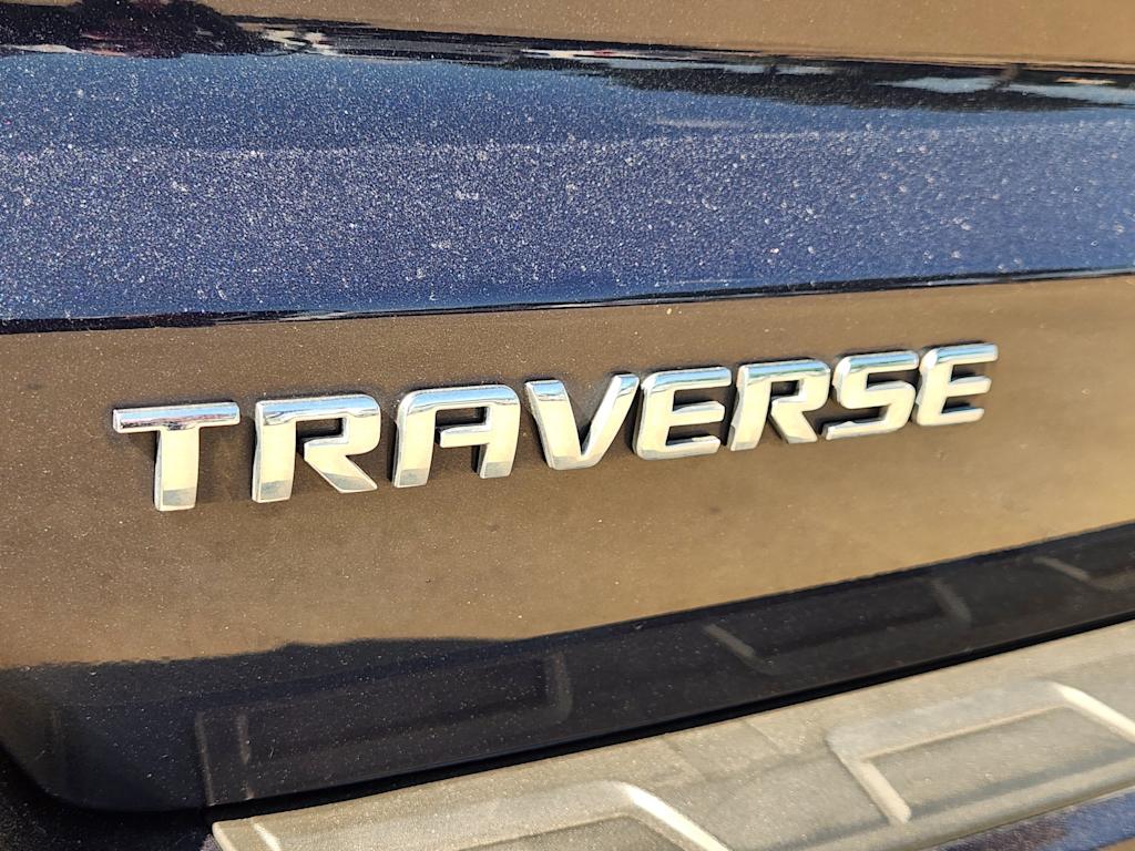 Thumbnail: 2017 Chevrolet Traverse - 5