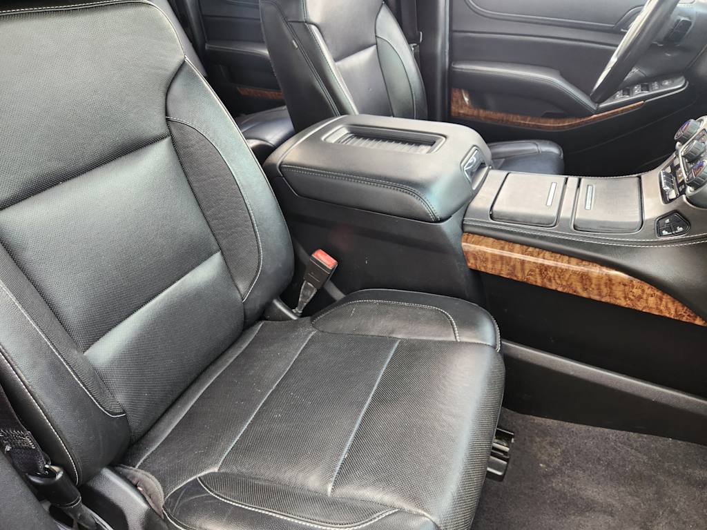 Thumbnail: 2020 Chevrolet Suburban - 11