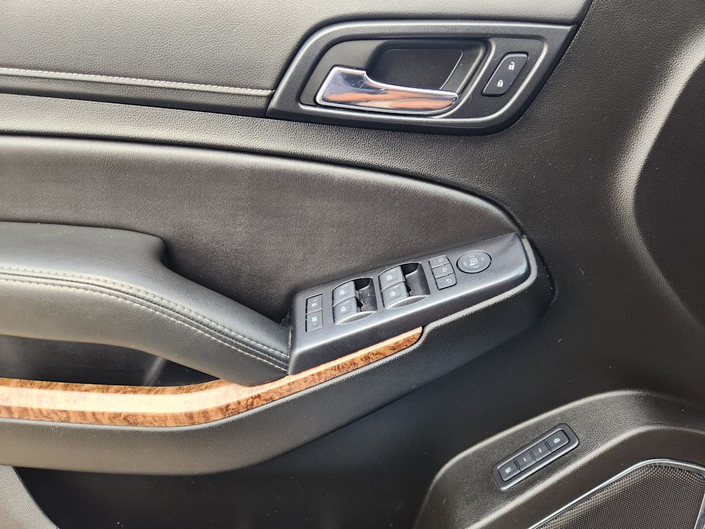 Thumbnail: 2020 Chevrolet Suburban - 29