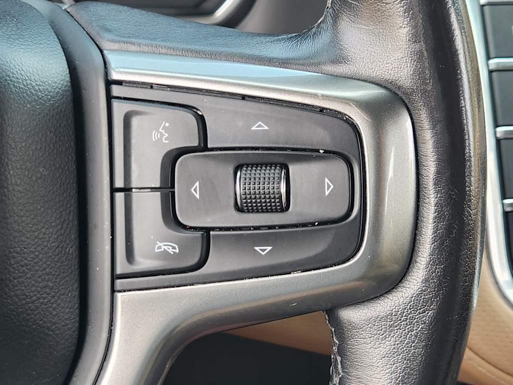 Thumbnail: 2021 Chevrolet Tahoe - 32