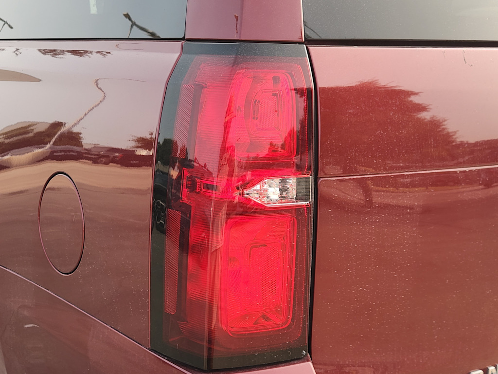 Thumbnail: 2020 Chevrolet Suburban - 12