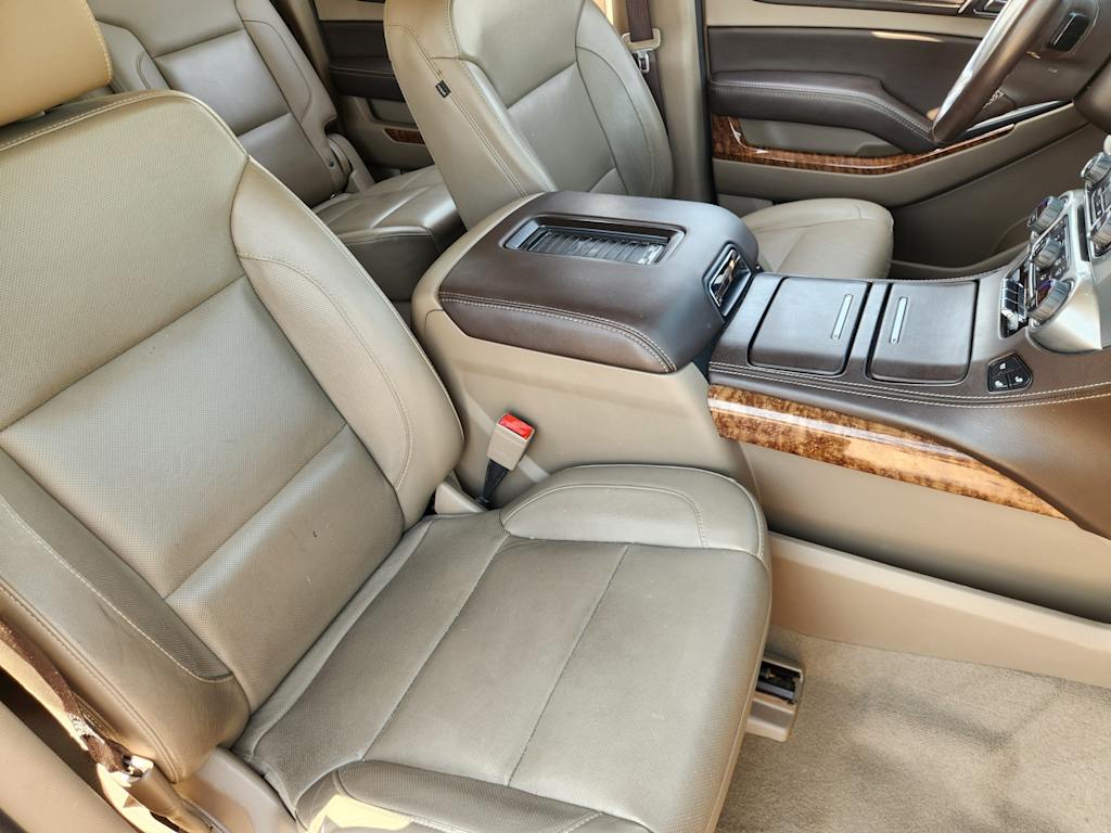 Thumbnail: 2020 Chevrolet Suburban - 21