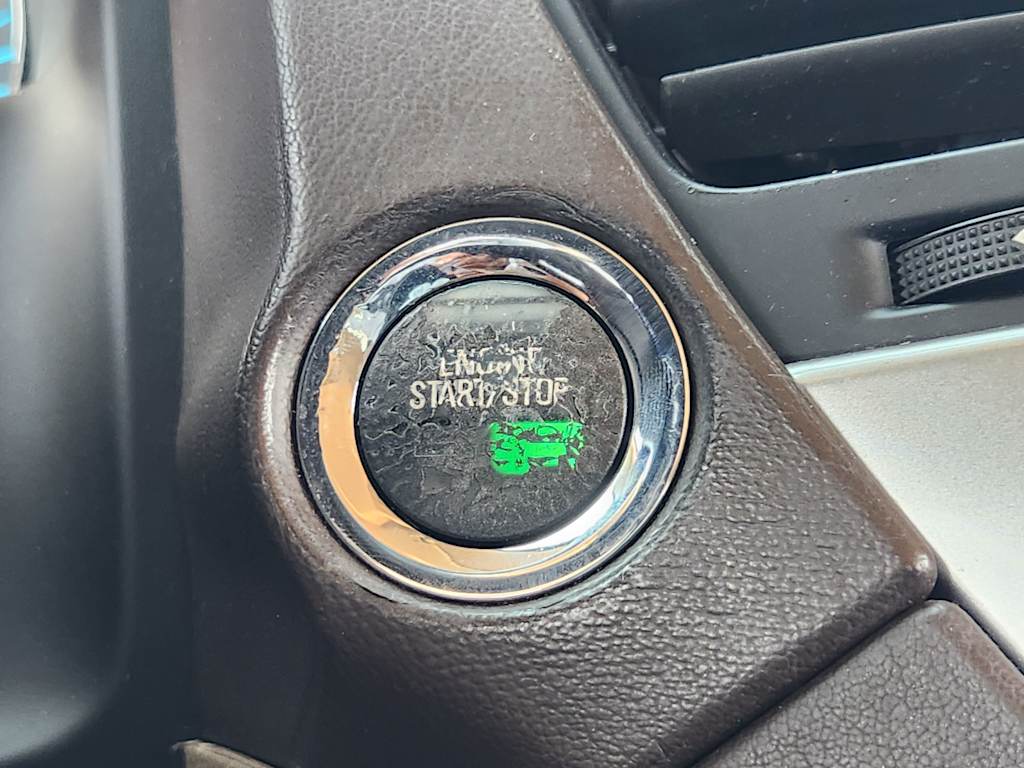 Thumbnail: 2020 Chevrolet Suburban - 29