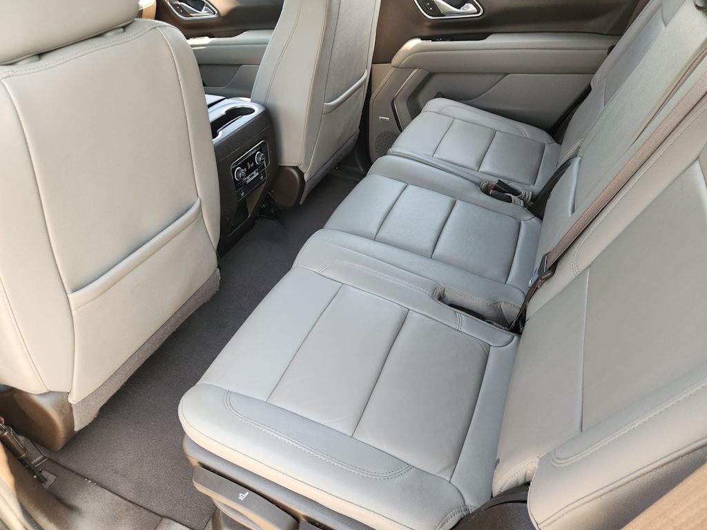 Thumbnail: 2023 Chevrolet Tahoe - 12