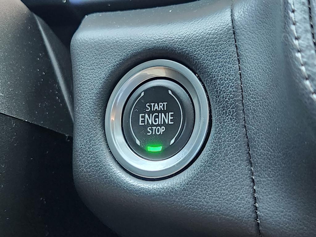 Thumbnail: 2022 Chevrolet Tahoe - 28