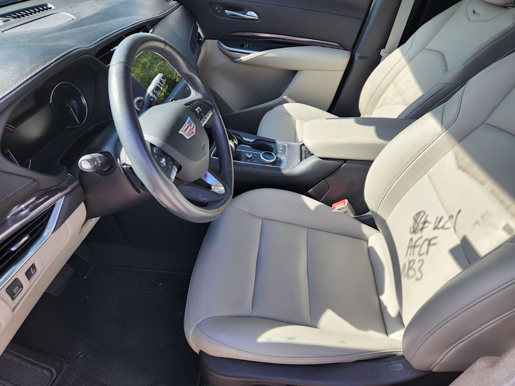 Thumbnail: 2022 Cadillac XT4 - 7