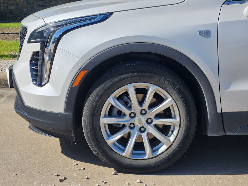 Thumbnail: 2022 Cadillac XT4 - 11