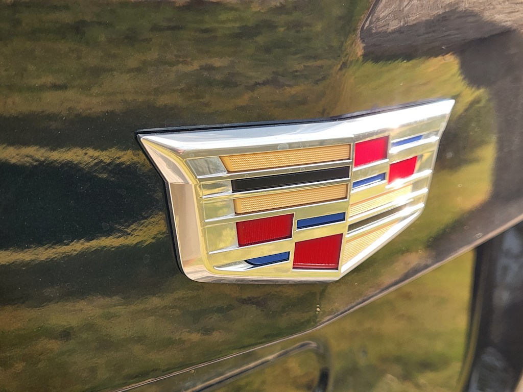 Thumbnail: 2022 Cadillac XT4 - 5